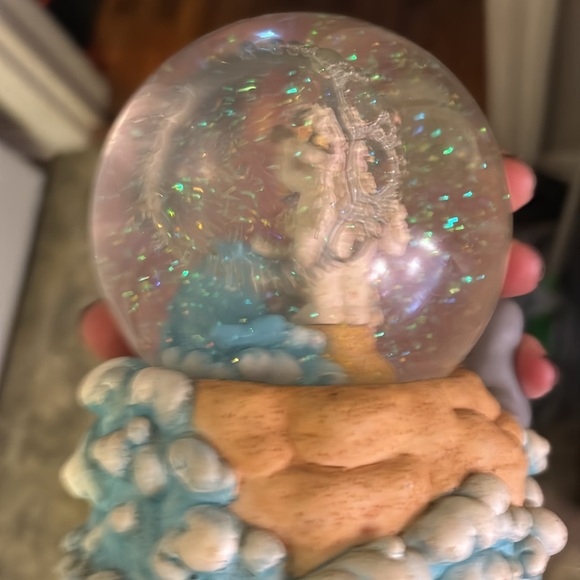 Searching for home limited edition snow globe musical - Picture 6 of 6